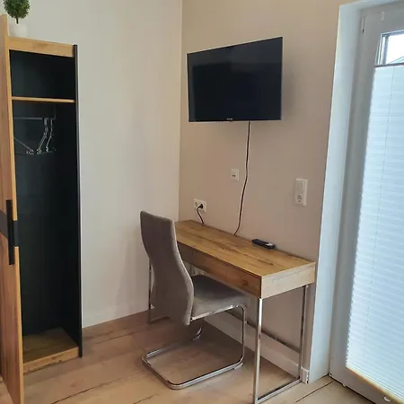 Zimmer-Vermietung An Der Ostsee, Neben Der Median-Klinik Проживание в семье *