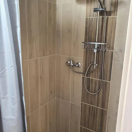 Zimmer-vermietung An Der Ostsee, Neben Der Median-klinik Rum i privatbostad *
